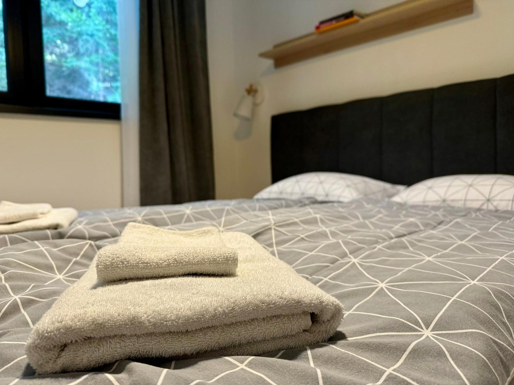 Lovely 1-Bedroom Vacation Home With Free Parking Demanovska Dolina Ngoại thất bức ảnh